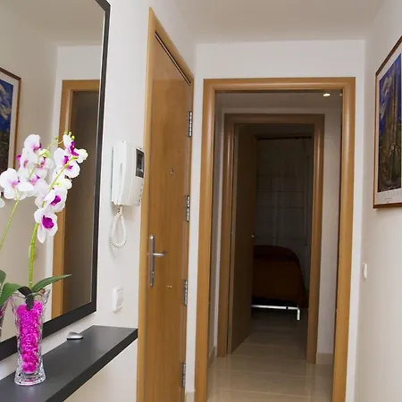 Apartment Navas 2