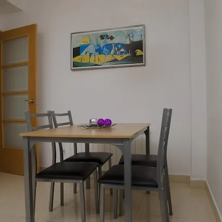 Apartment Navas 2 *
