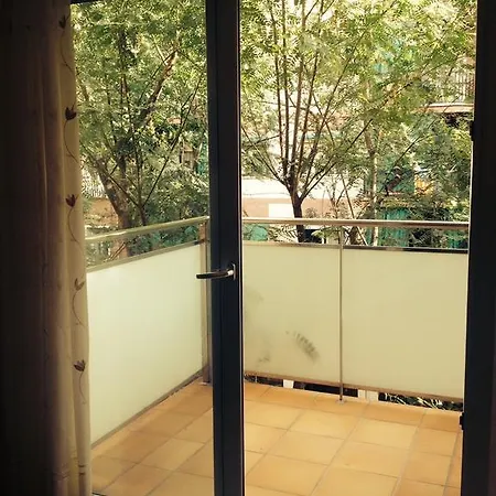 Navas 2 Apartment *