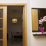 Navas 2 Apartmán *
